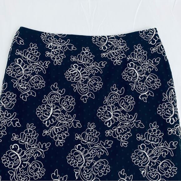 Victor Costa Lace Skirt Size 14 - Picture 2 of 7